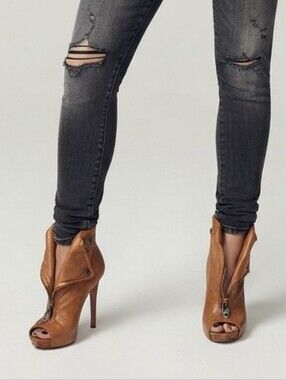 Alexander McQueen Tan Peep-Toe Zip Ankle Booties 38 1/2